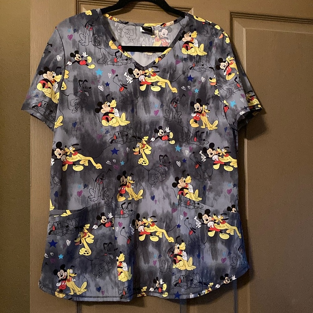 Disney Mickey & Pluto Scrub Top EUC